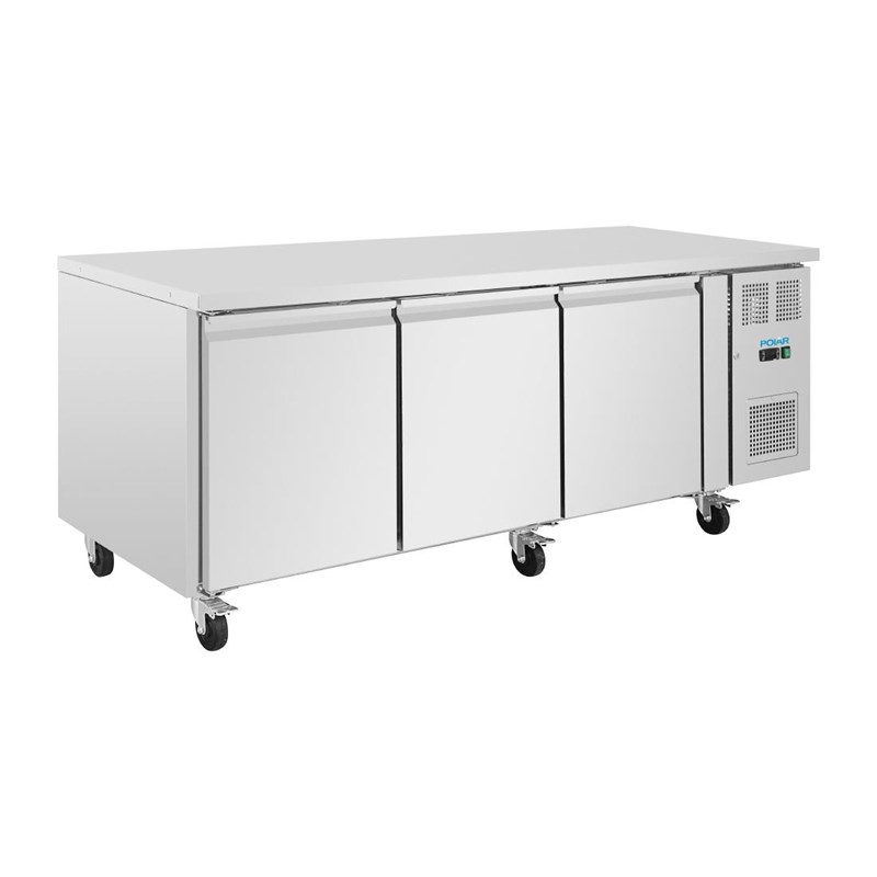Polar U-serie 3-deurs counter met euronorm opslag 634L | UA084 | Energielabel A | 80x202x86(H)cm